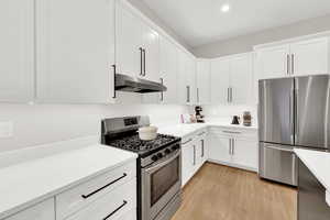 Under cabinet lighting
