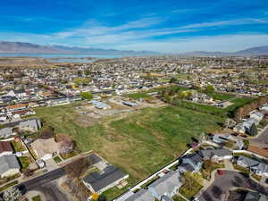 Aerial perspective of suburban area with mountains