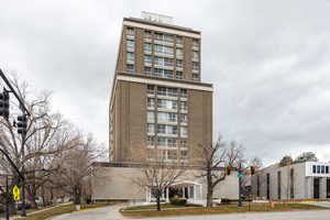 View of apartment building / complex