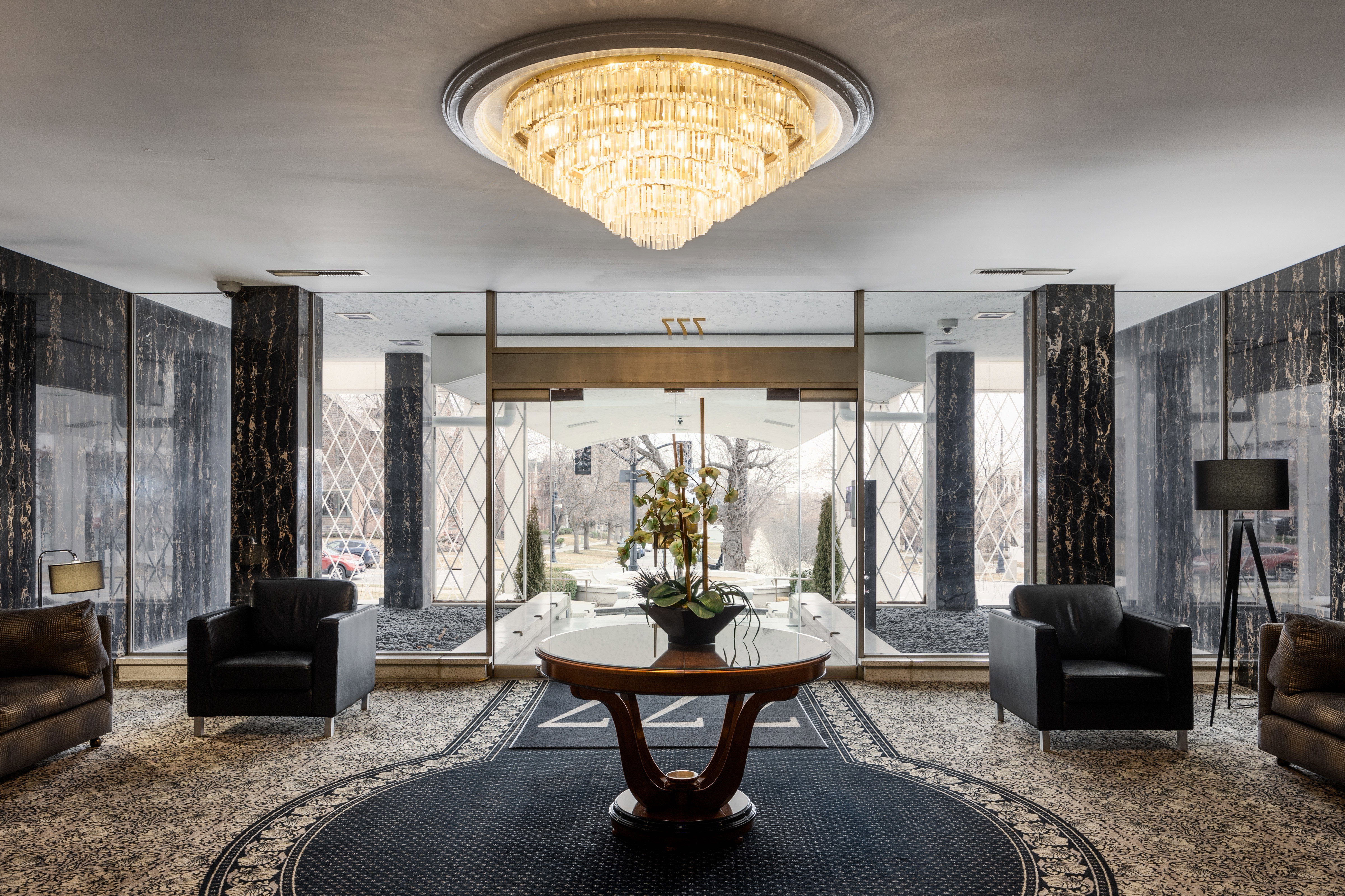 Community lobby featuring floor to ceiling windows