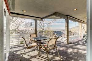 Patio / terrace featuring outdoor dining area