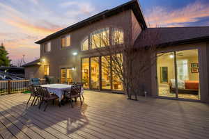 Deck featuring outdoor dining space