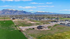 Aerial perspective of suburban area with mountains