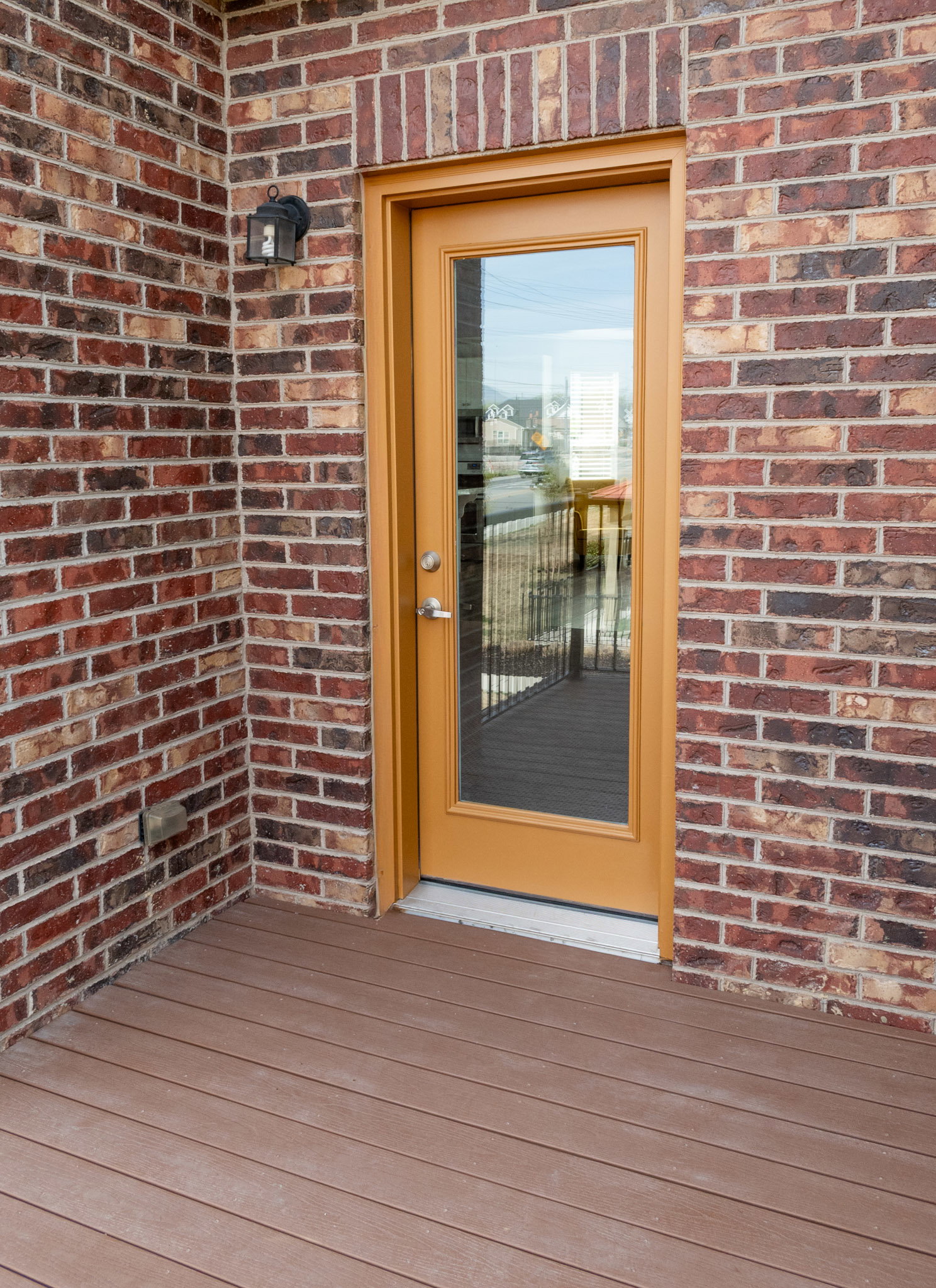 Entrance from the outside Deck  into the living room
