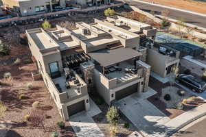 Aerial view of property and surrounding area