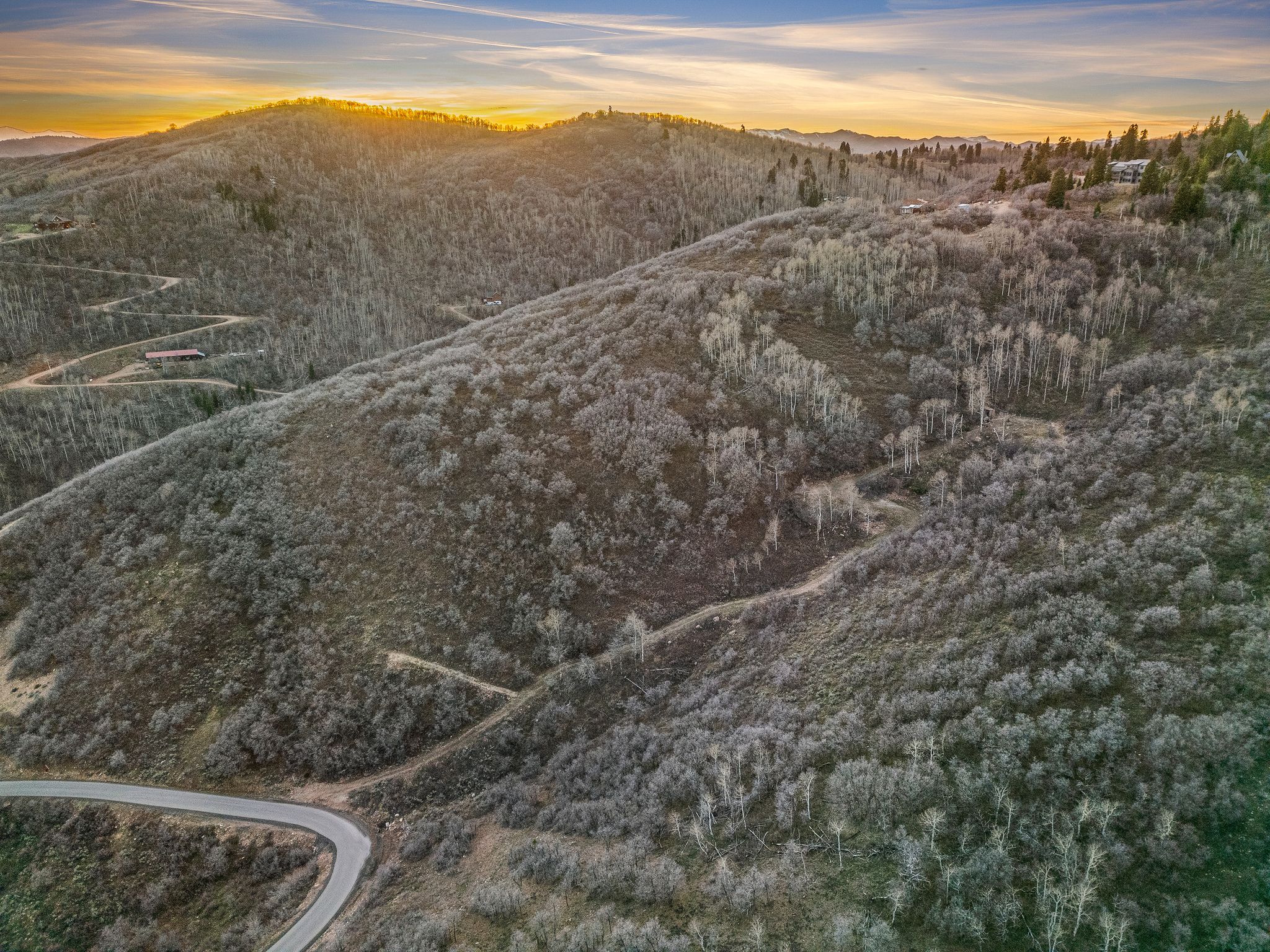 Bird's eye view of a mountainous background