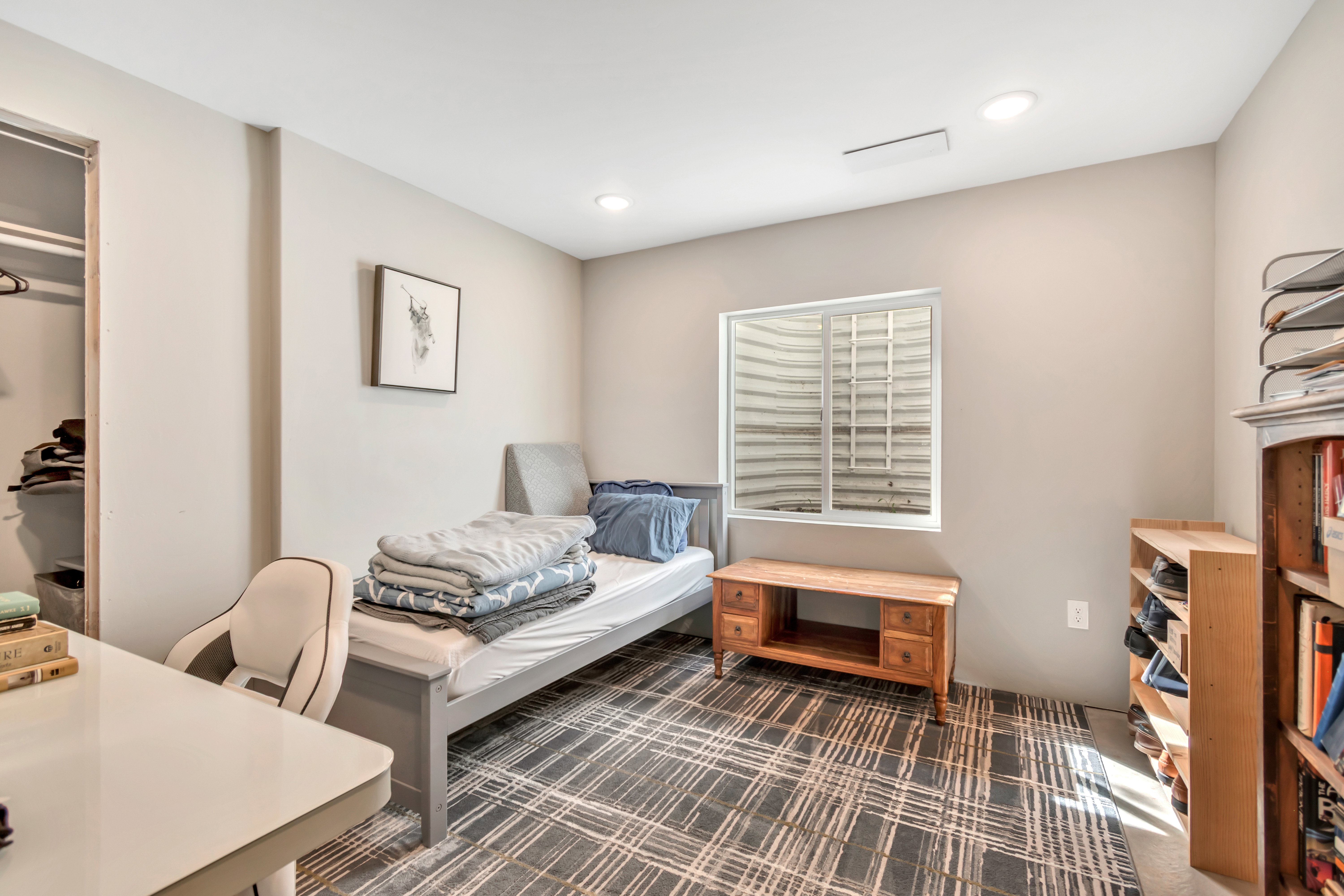 Office featuring recessed lighting and dark carpet