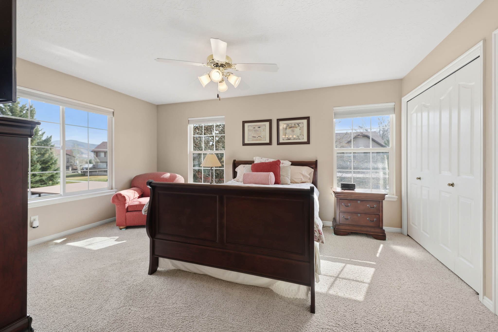 Very Spacious Primary Bedroom Suite with Extra Side Window