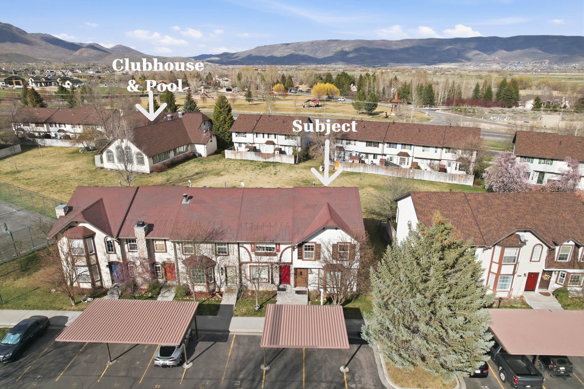 Central Location Close to Clubhouse & Pool