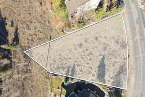 Aerial view of property's location with property boundaries highlighted