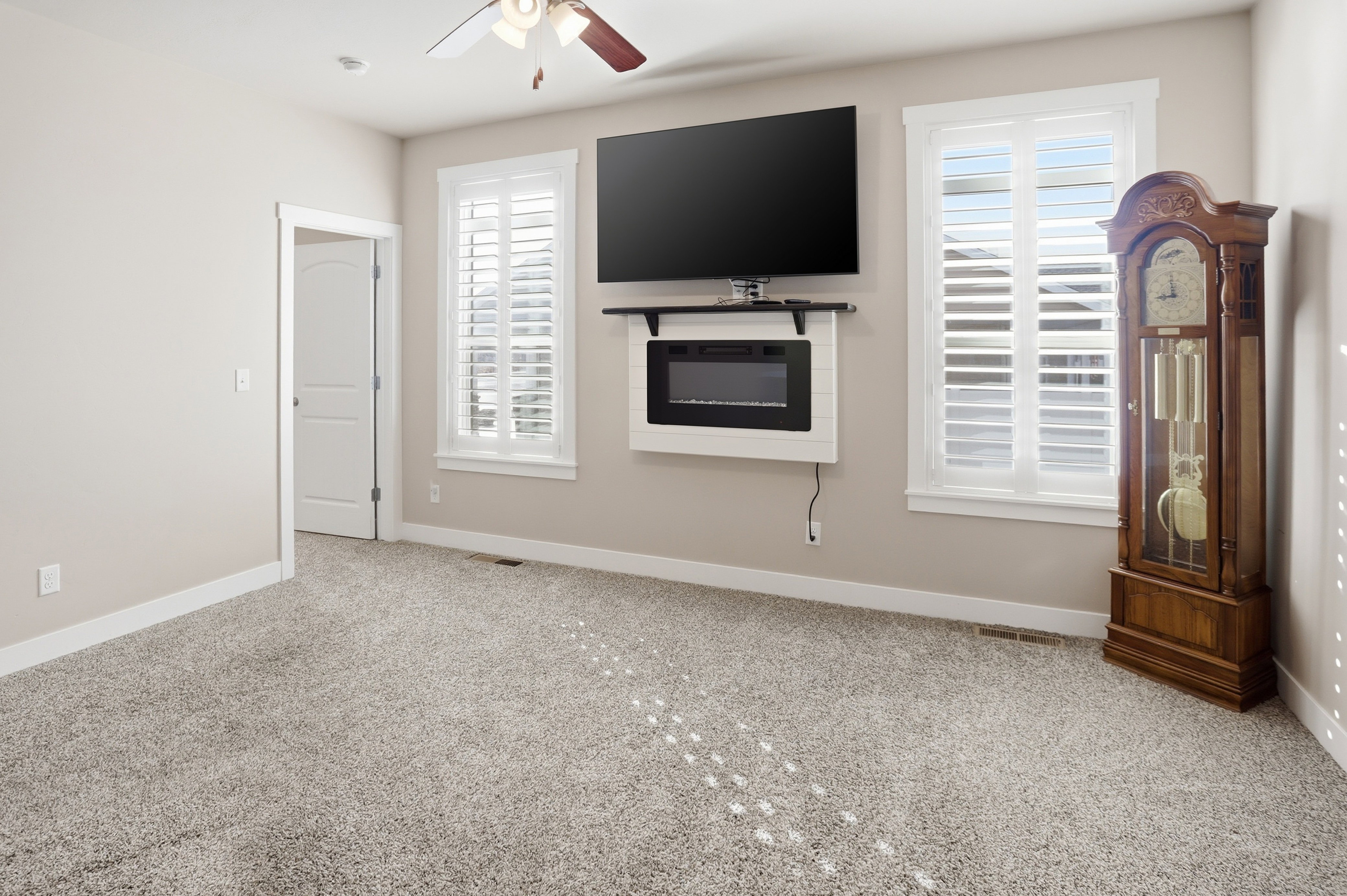 Second living room