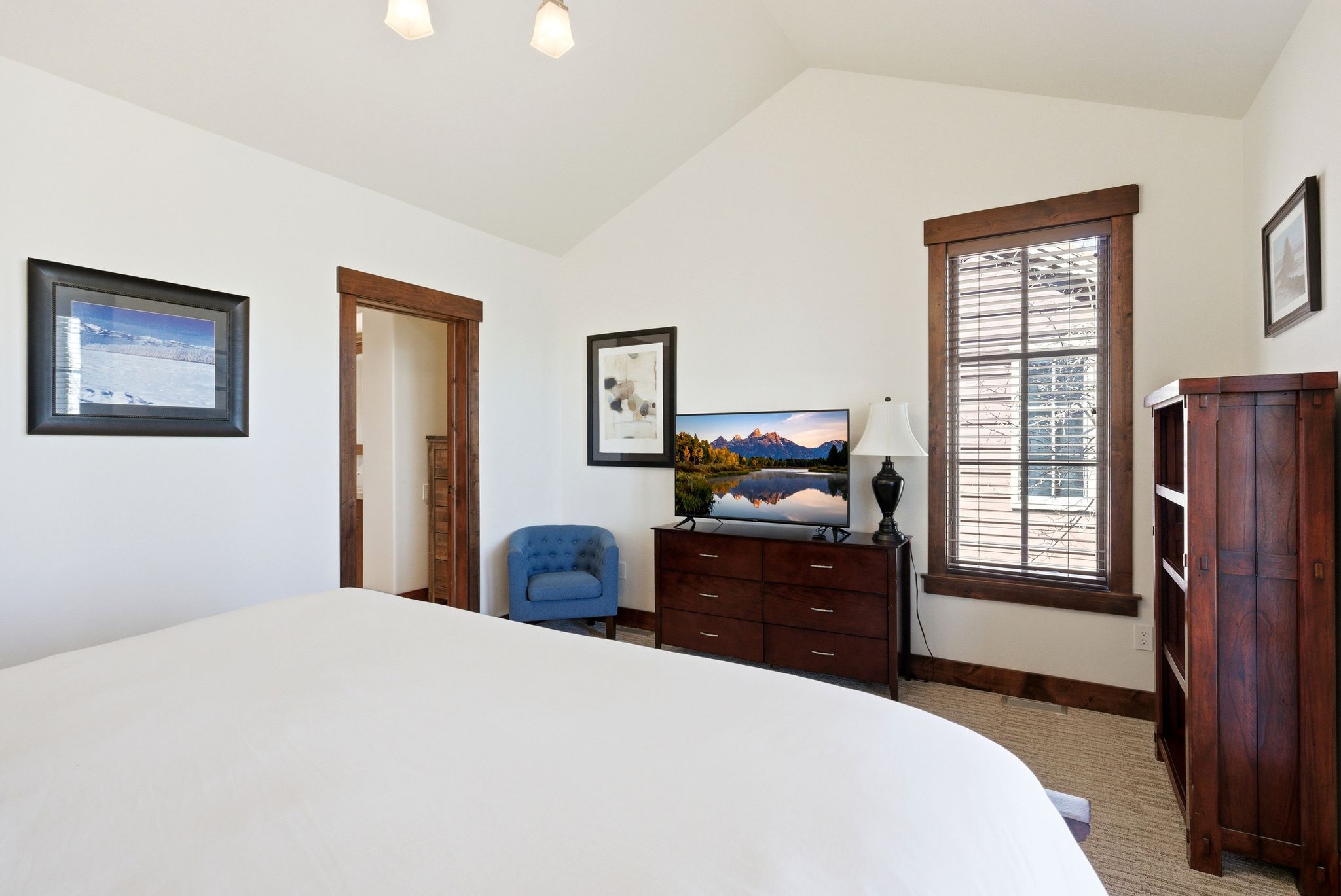 Bedroom with baseboards