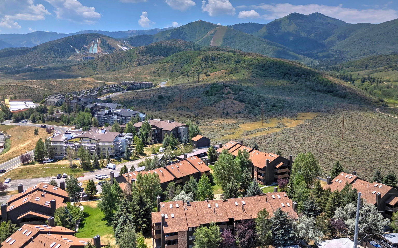 Aerial overview of property's location featuring mountains