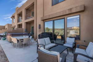 Patio / terrace featuring outdoor lounge area and a patio