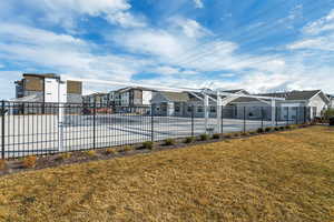 View of property's community featuring a residential view