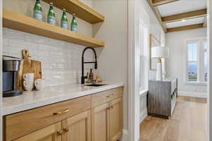 Coffee bar, butter panty walkway to dining room