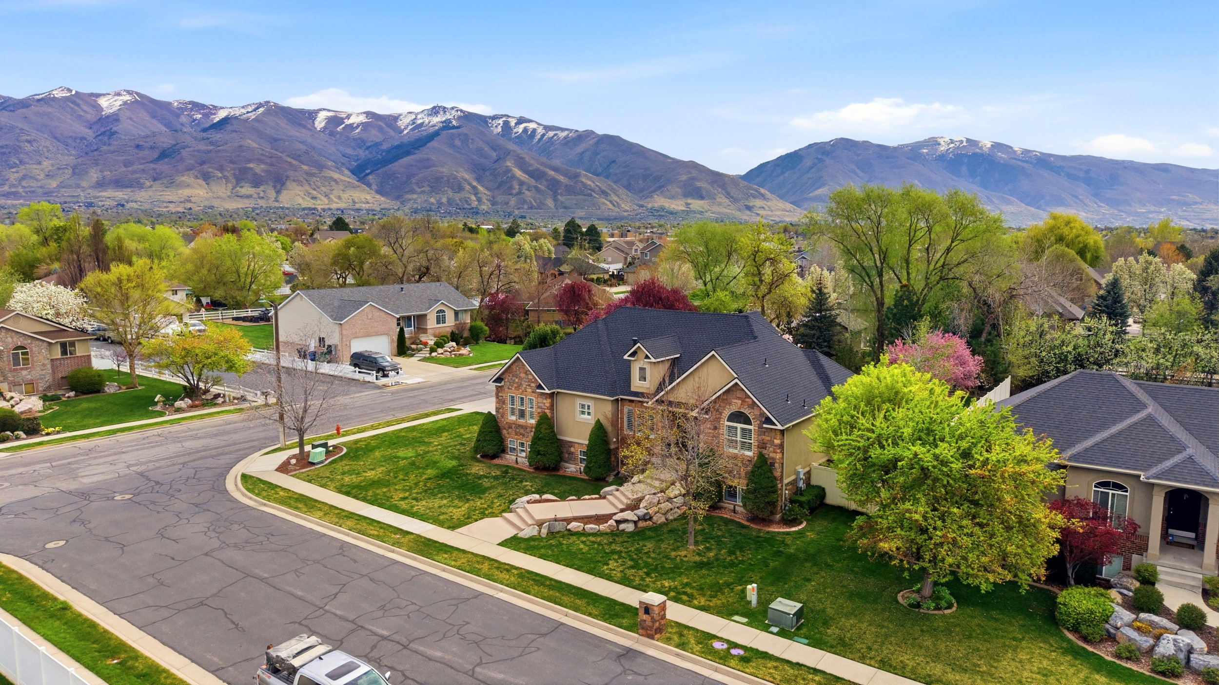Aerial view of residential area with mountains