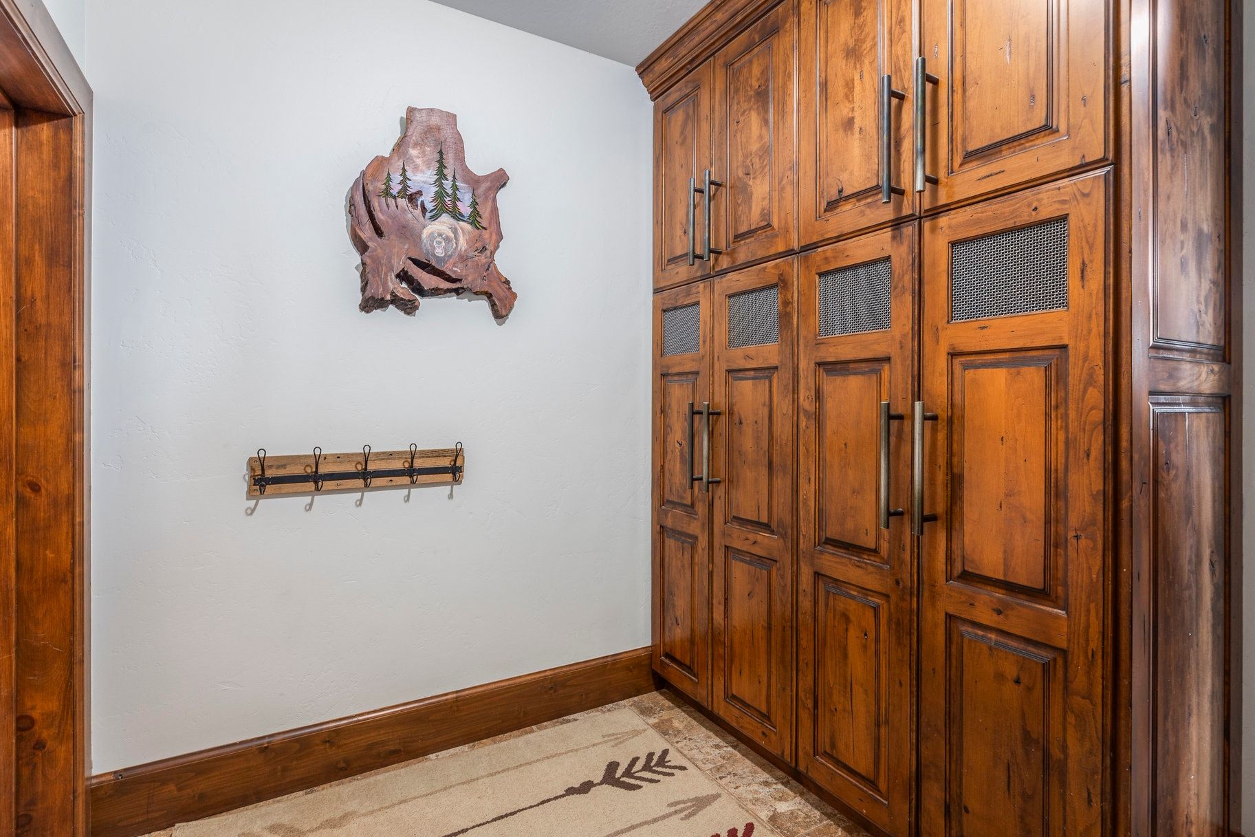 Hallway with baseboards