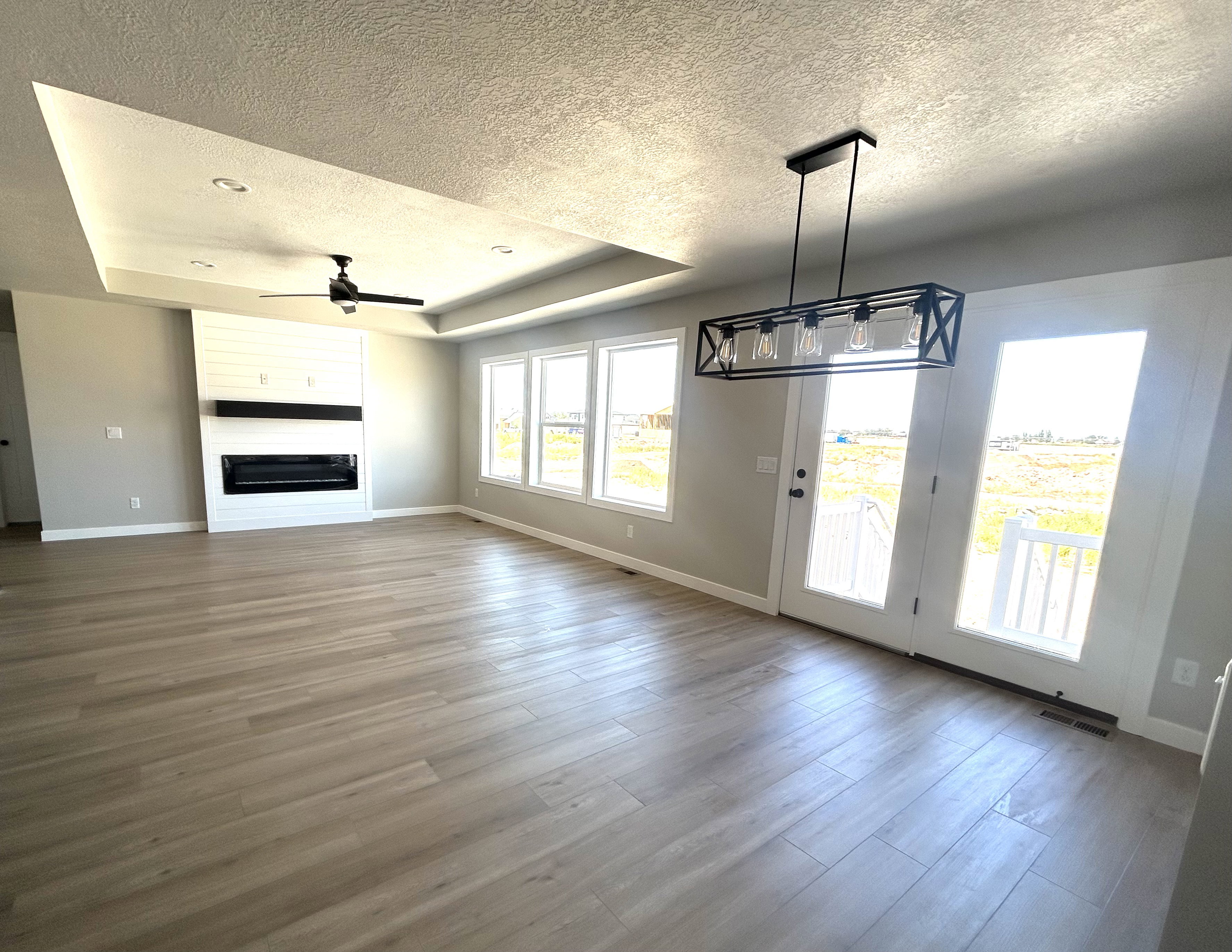 Previously built home with same floorplan