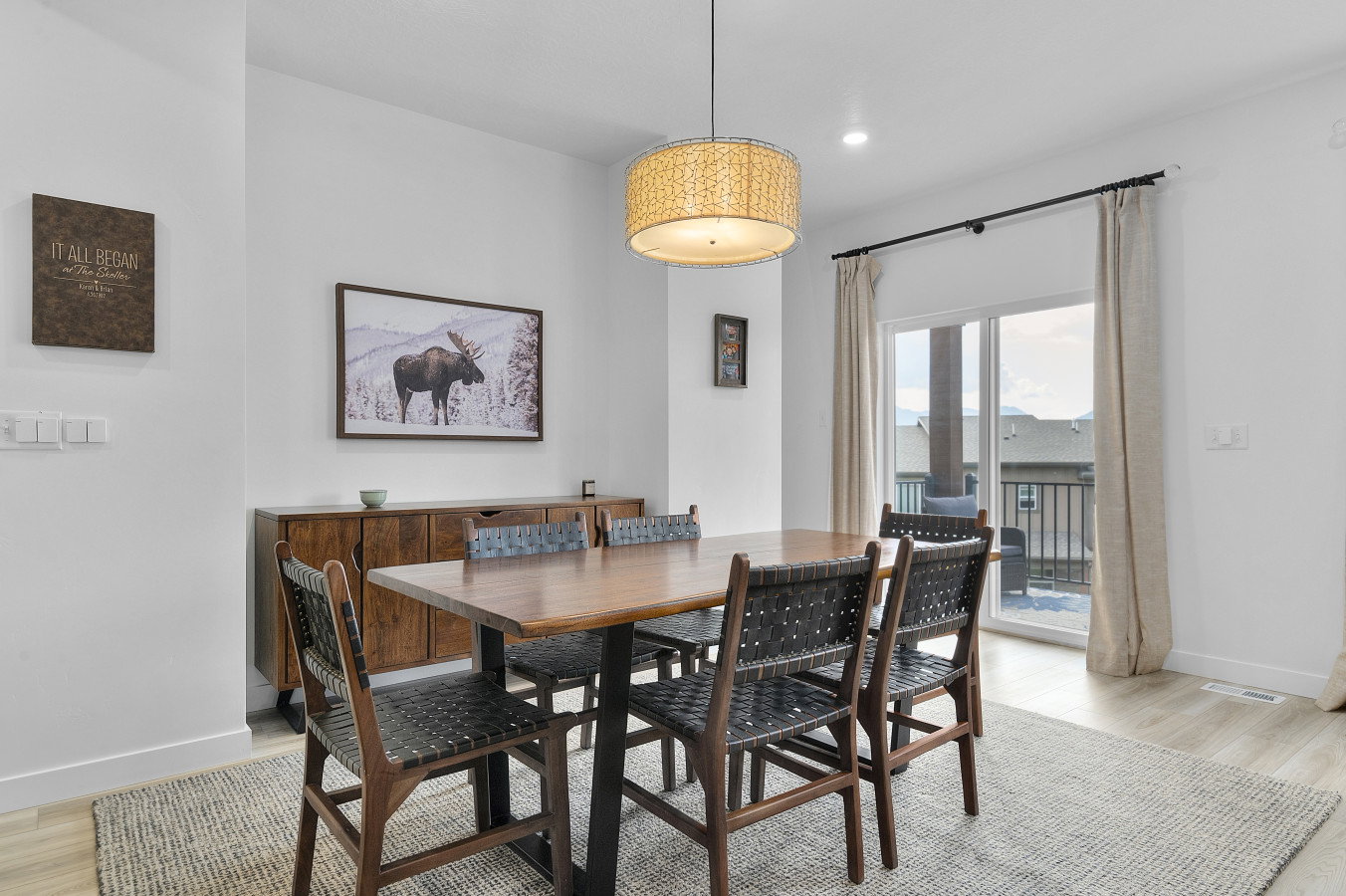 Dining space with great light and entertaining space!