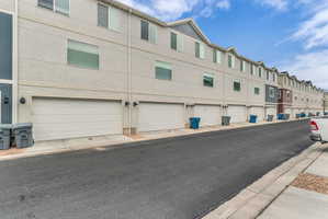 View garage and driveway
