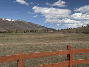 Pine Mountain gate entry area