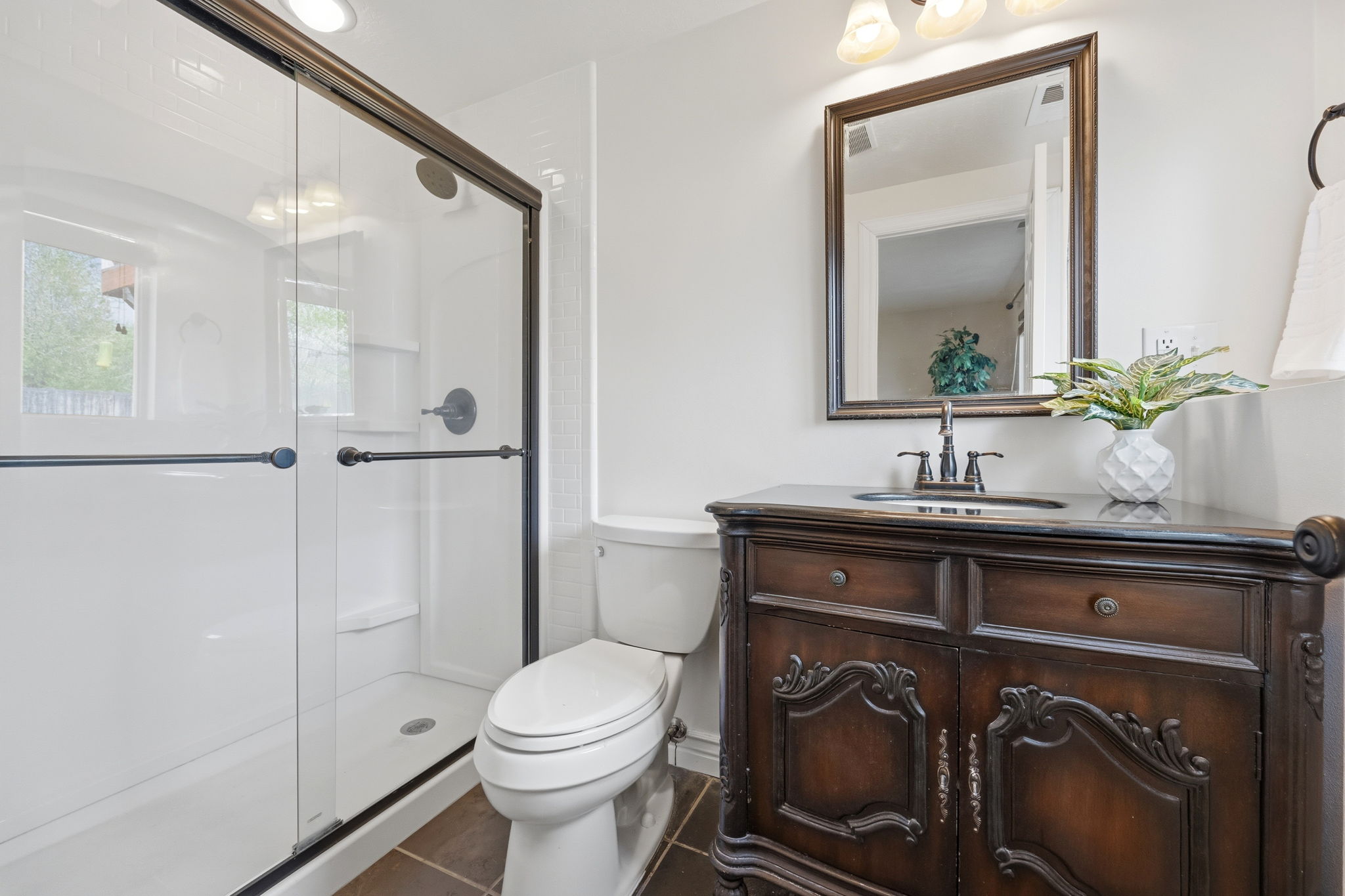 Bathroom off of the large Bedroom