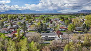 Aerial perspective of suburban area with mountains