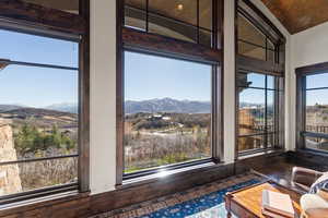 Detailed view of Deer Valley & Park City mountains