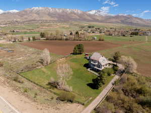 Overview of rural landscape with mountains