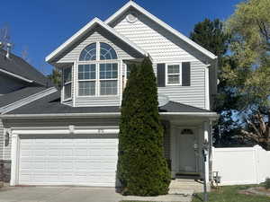 View of front of home featuring driveway