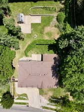 Aerial view of property and surrounding area