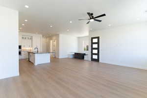 *Photo of a similar unit