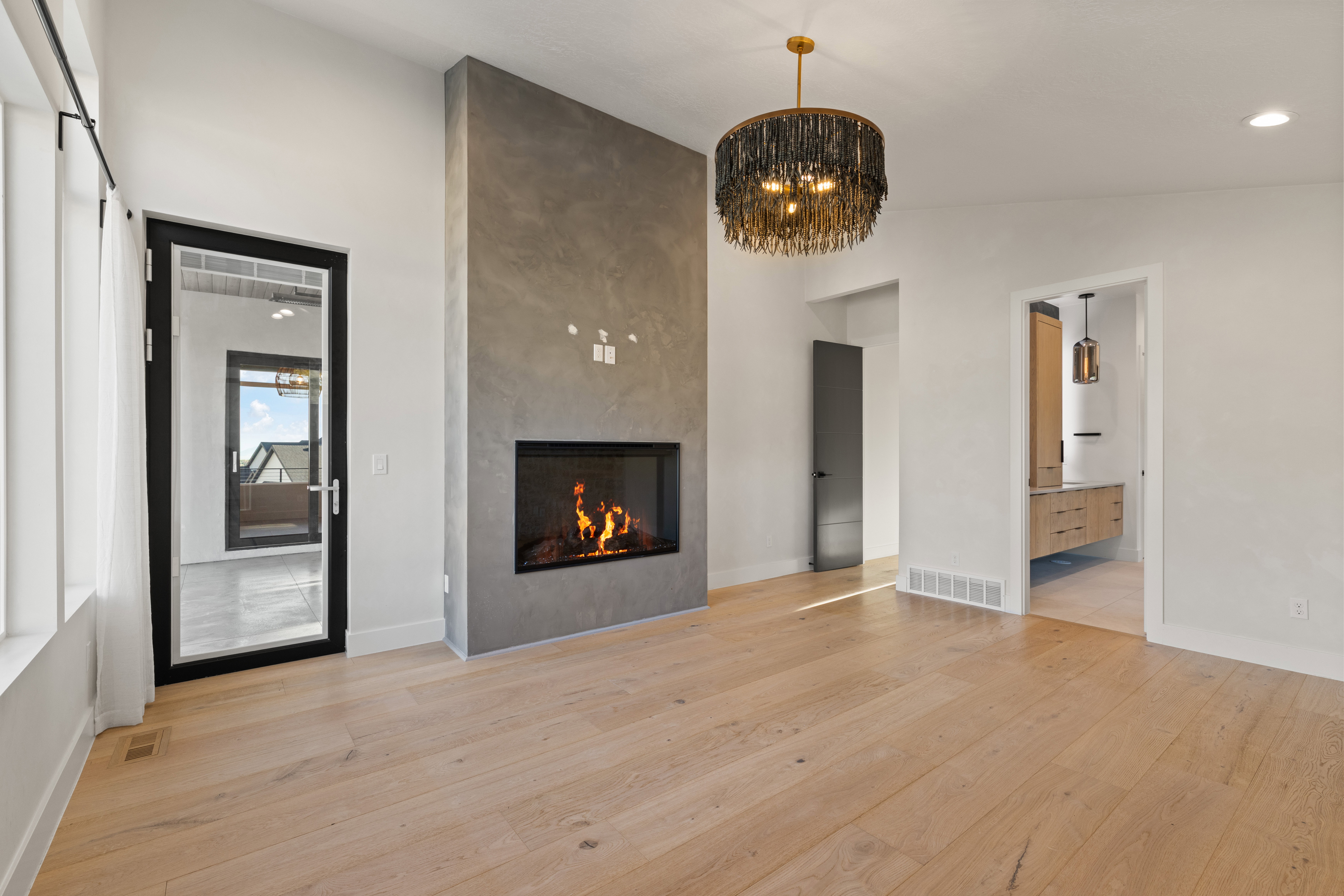 Main Floor Primary