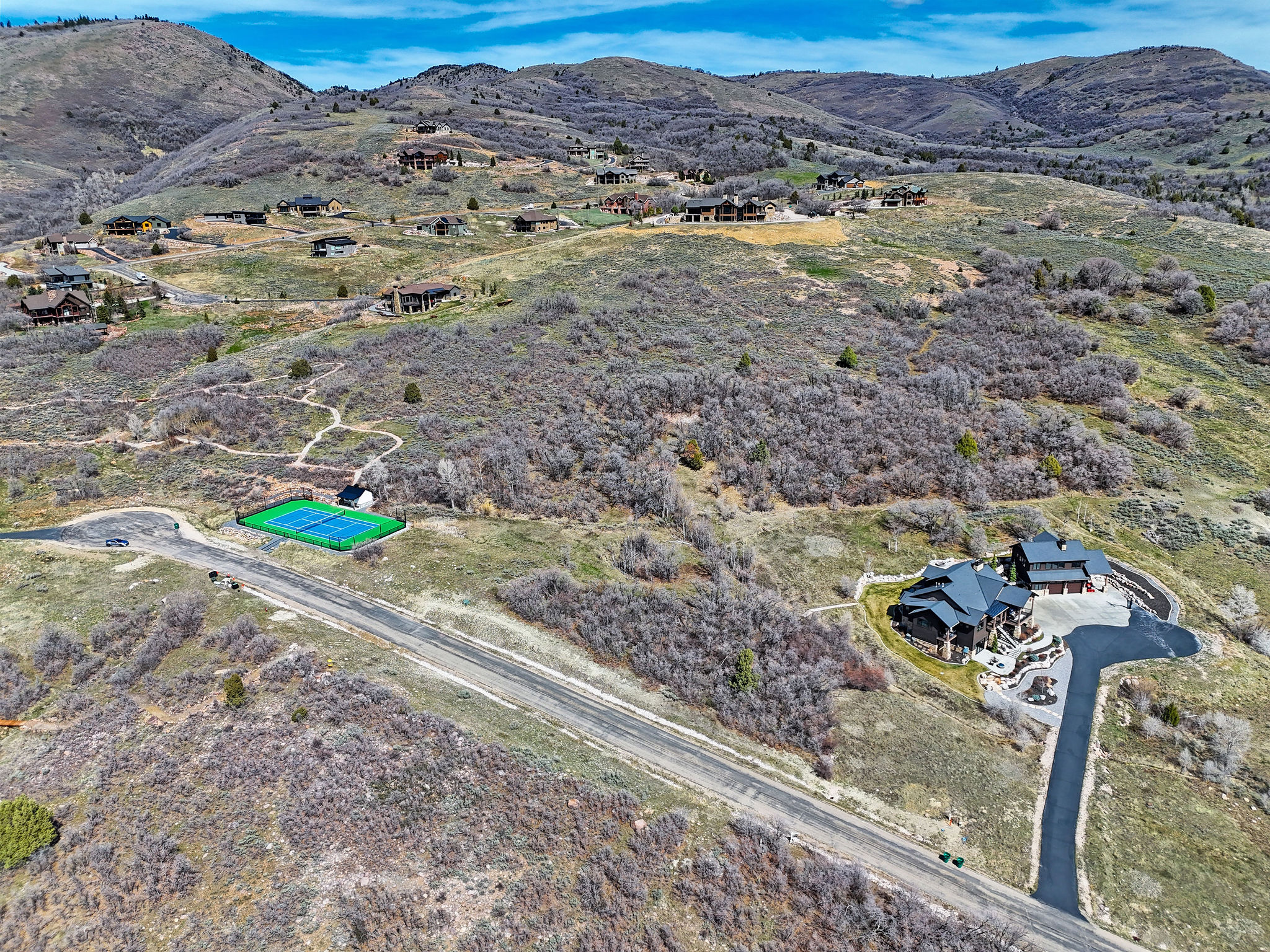 Bird's eye view of a mountainous background