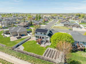 Private back yard! No backyard neighbors and privacy from trees and home angles on each side.