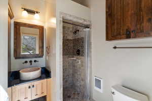 Second bathroom located poolside