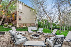 Side Yard/Fire Pit