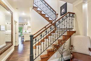 Entry/Staircase to 2nd Level