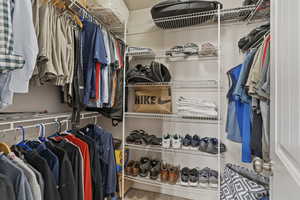 View of walk in closet