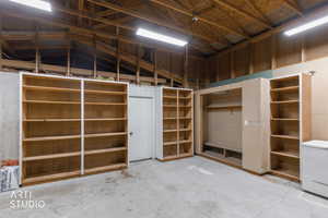 Large storage area in the garage