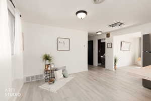 Open concept dining room/ kitchen