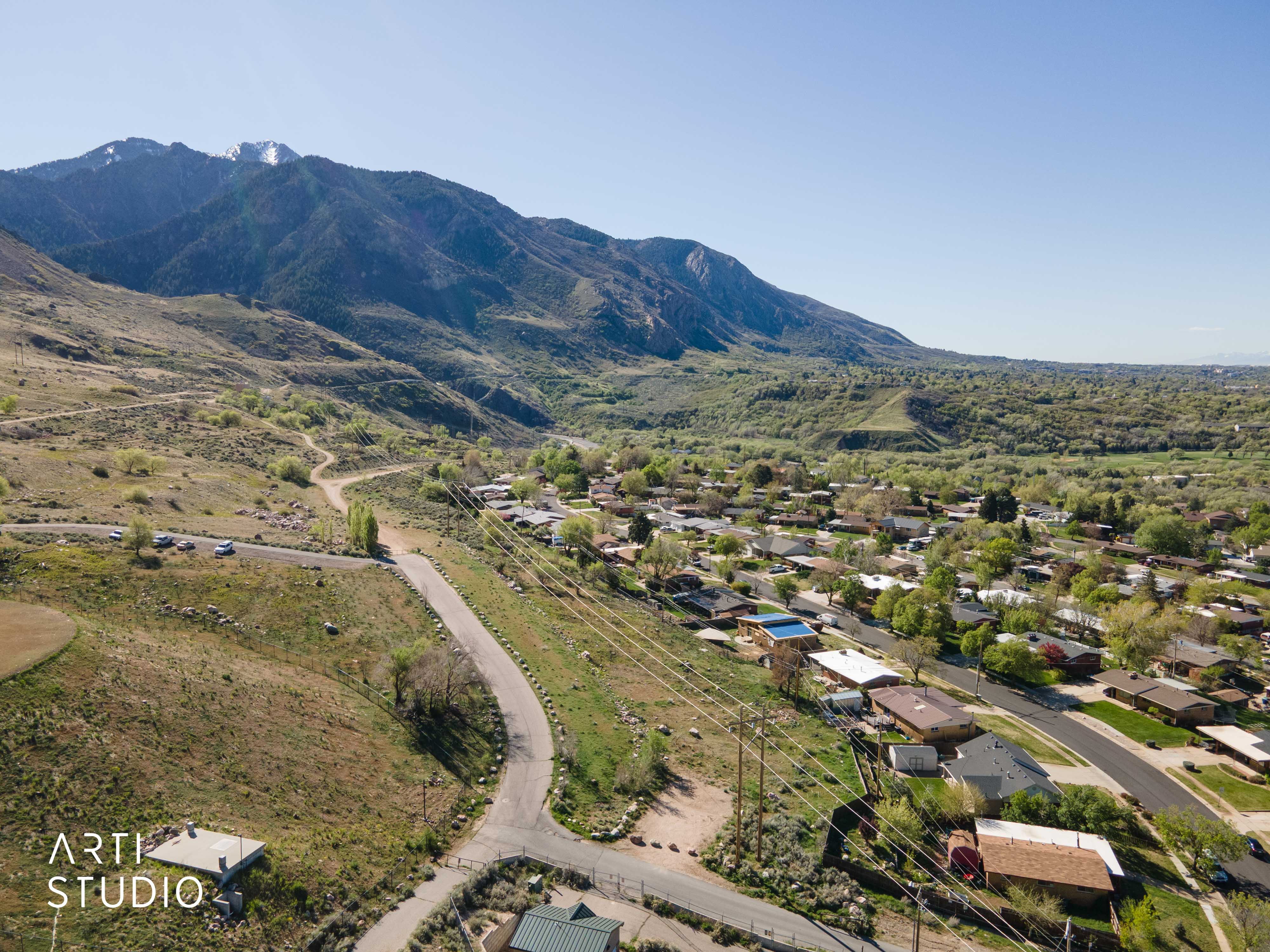 Aerial view of nearby Bonneville Shoreline, 9th Street trailhead