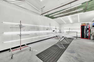 Down draft paint booth (automotive)