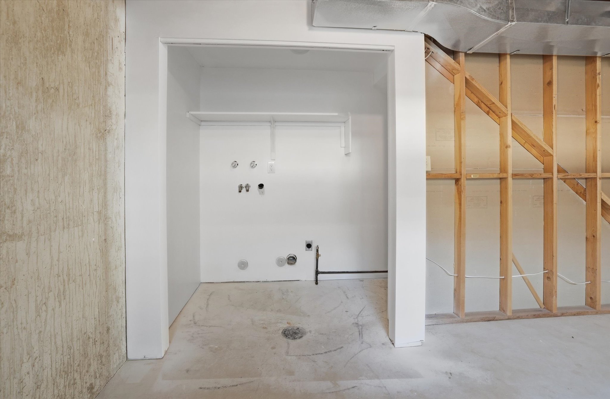 Full laundry in basement