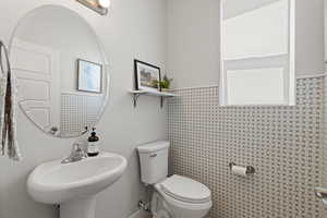 Half bathroom on the main