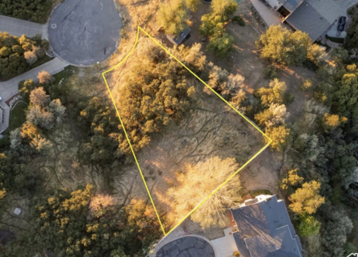 View of property location with property boundaries highlighted