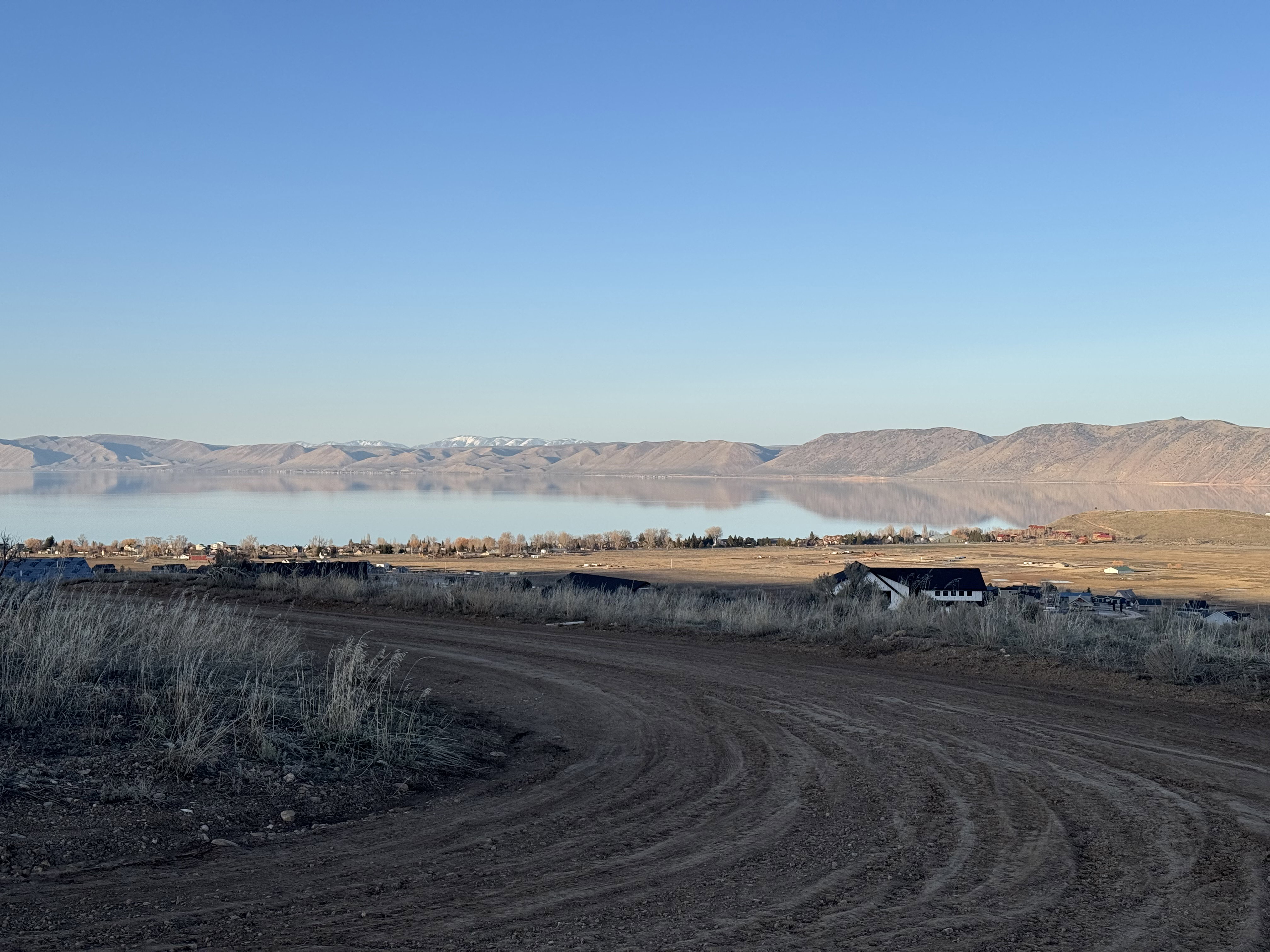Mountain view with a nearby body of water