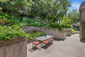 Main Level Outdoor Dining Area
