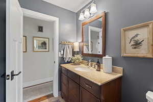 Upper Level Bathroom #2